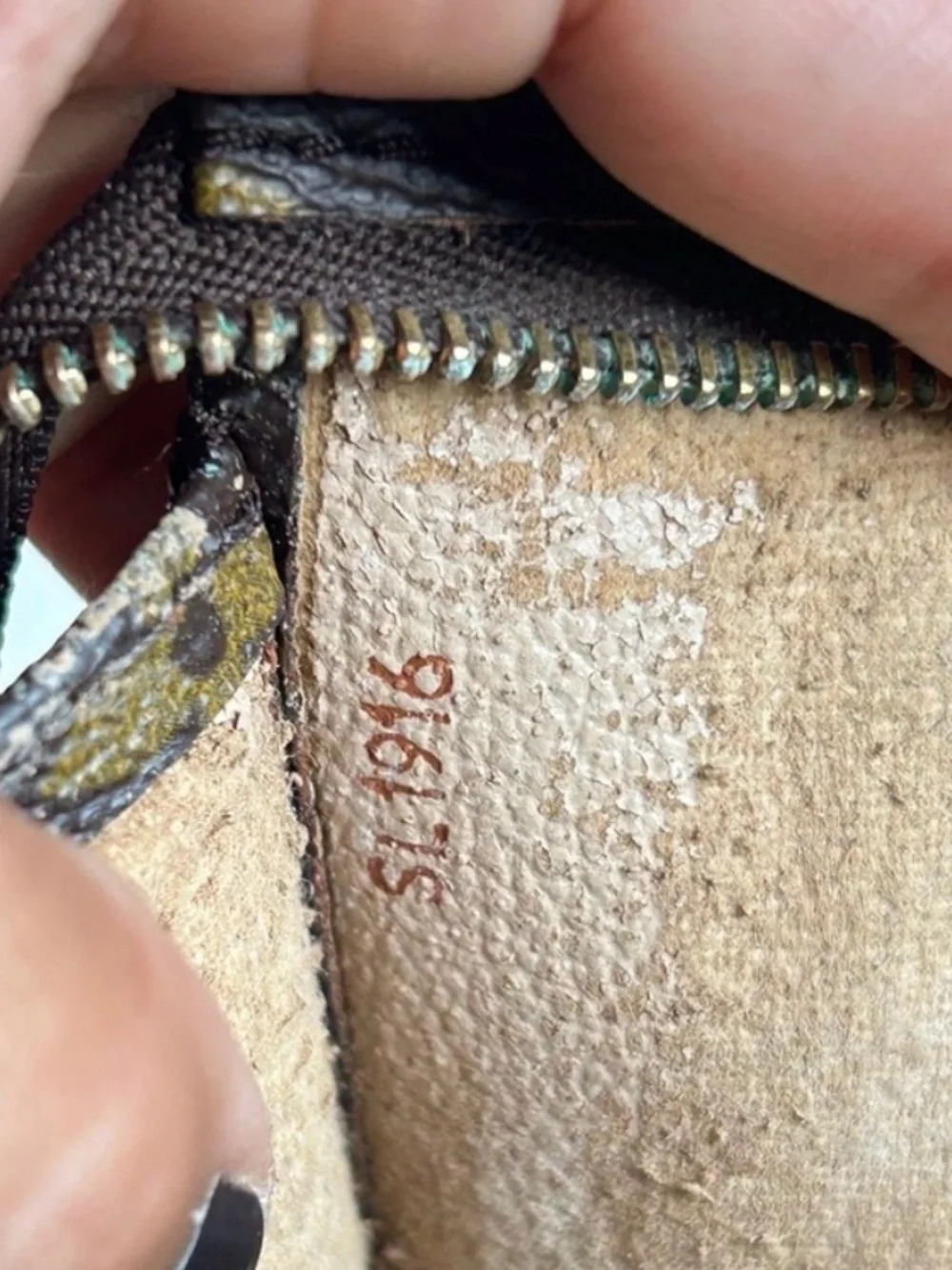 Vintage LOUIS VUITTON Monogram Toiletry 19 Pouch Clutch Bag Brown Authentic - Picture 7 of 9